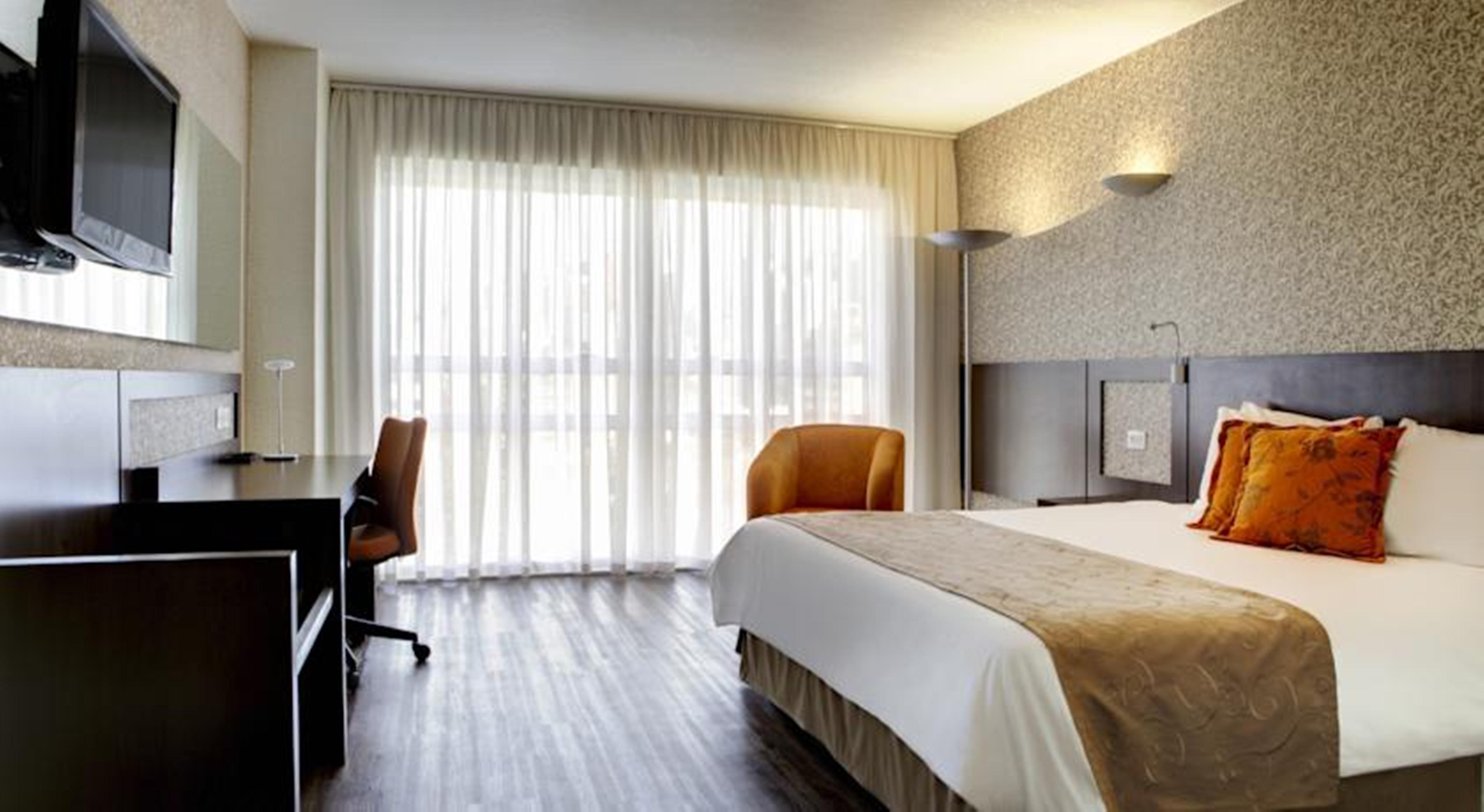 Quality Hotel Curitiba Pokoj fotografie