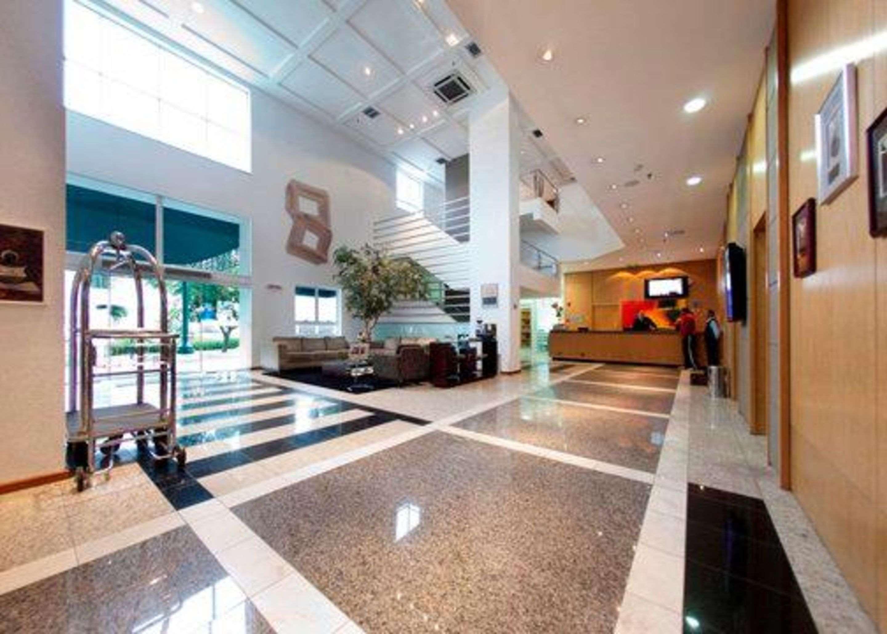 Quality Hotel Curitiba Exteriér fotografie